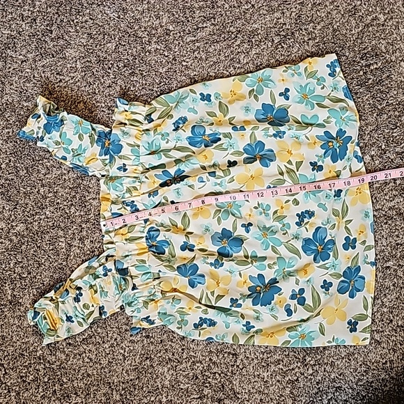 STUNNING IMPRESSIONS SMOCK BABYDOLL FLOWER POWER RUFFLE TANK - Picture 6 of 8